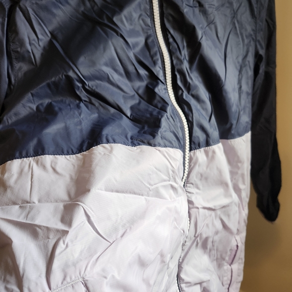 Ripzone two tone women's size medium windbreaker jacket - Picture 3 of 4